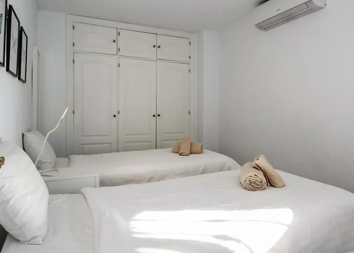 3 Bedroom Stunning In Nerja