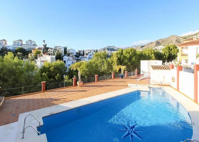 Apartament 3 Bedroom Stunning In *