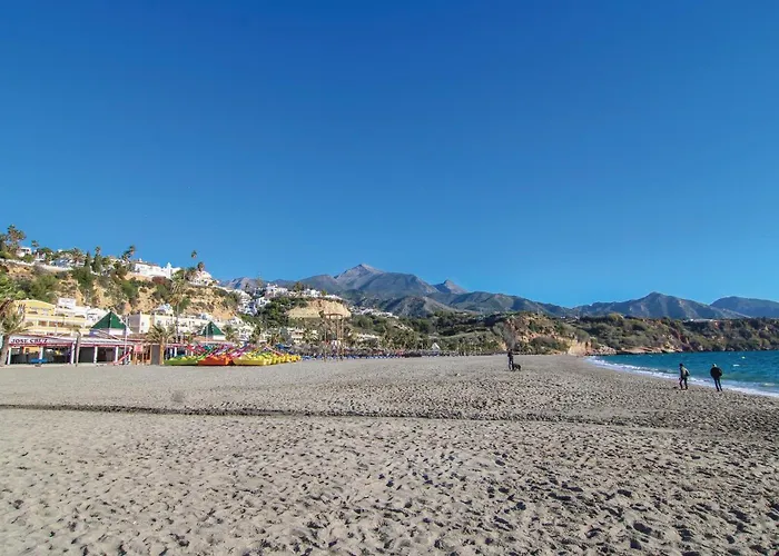 3 Bedroom Stunning In Апартаменты *